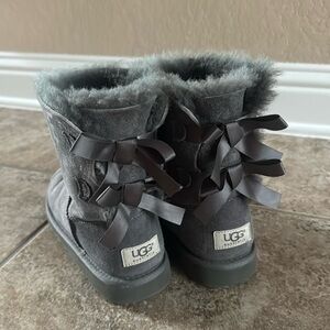 UGG Bailey Bow II